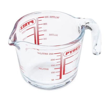 Pyrex Measuring Jug