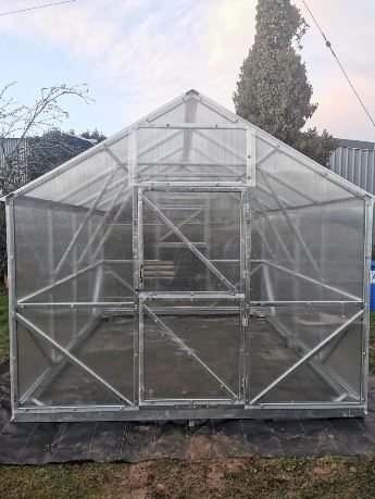 Victoria Polycarbonate Greenhouse 3m X 4m