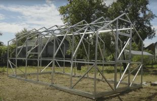 Victoria Polycarbonate Greenhouse 3m X 4m