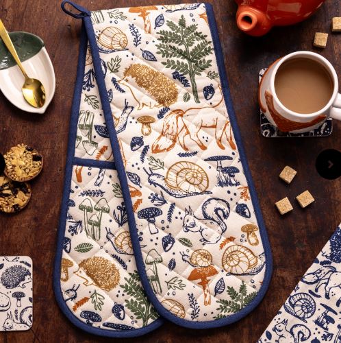 Price &amp; Kensington Woodland Double Oven Glove