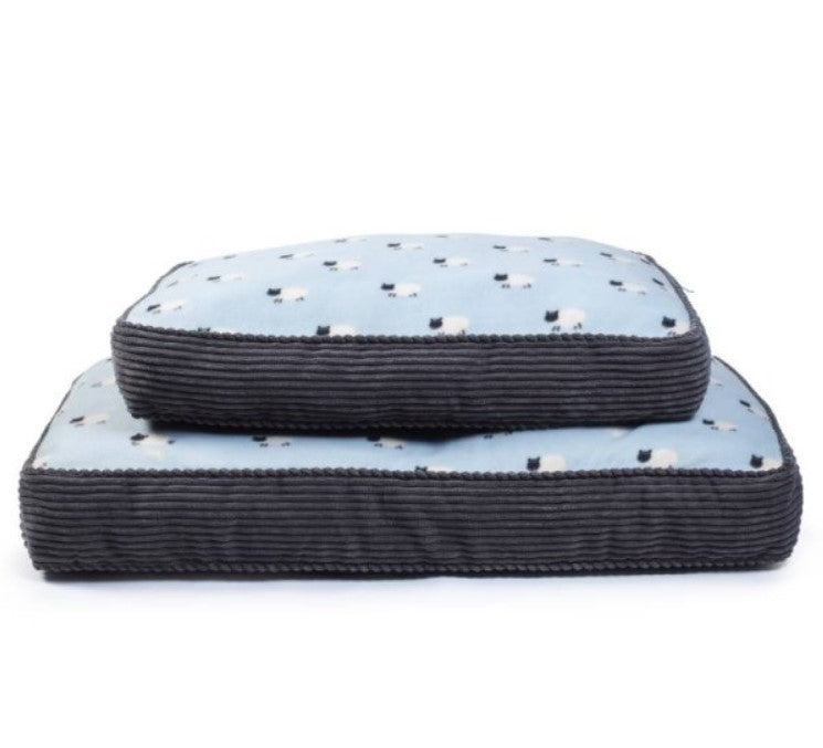 Counting Sheep Gusset Pet Mattress